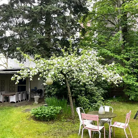 Haus Mit Tuermchen Apartment *