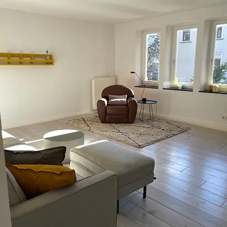 Haus Mit Tuermchen * Solingen