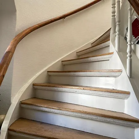 Haus Mit Tuermchen Appartement