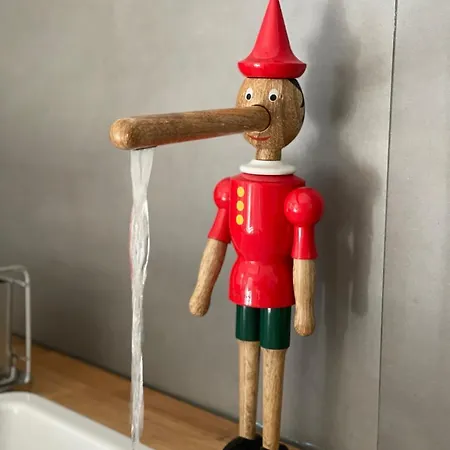 Haus Mit Tuermchen Solingen