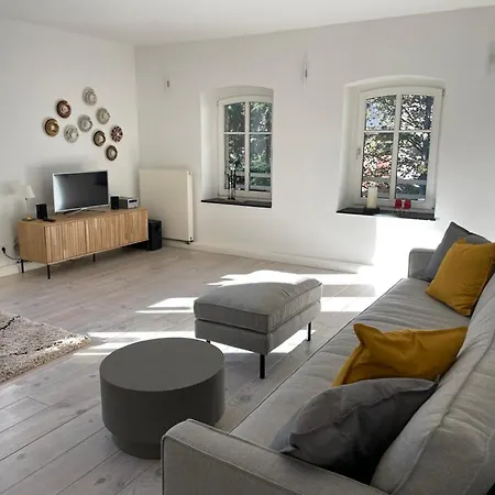 Haus Mit Tuermchen Apartment *