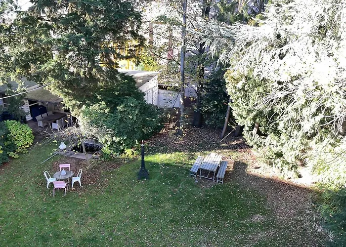 Haus Mit Tuermchen * Solingen